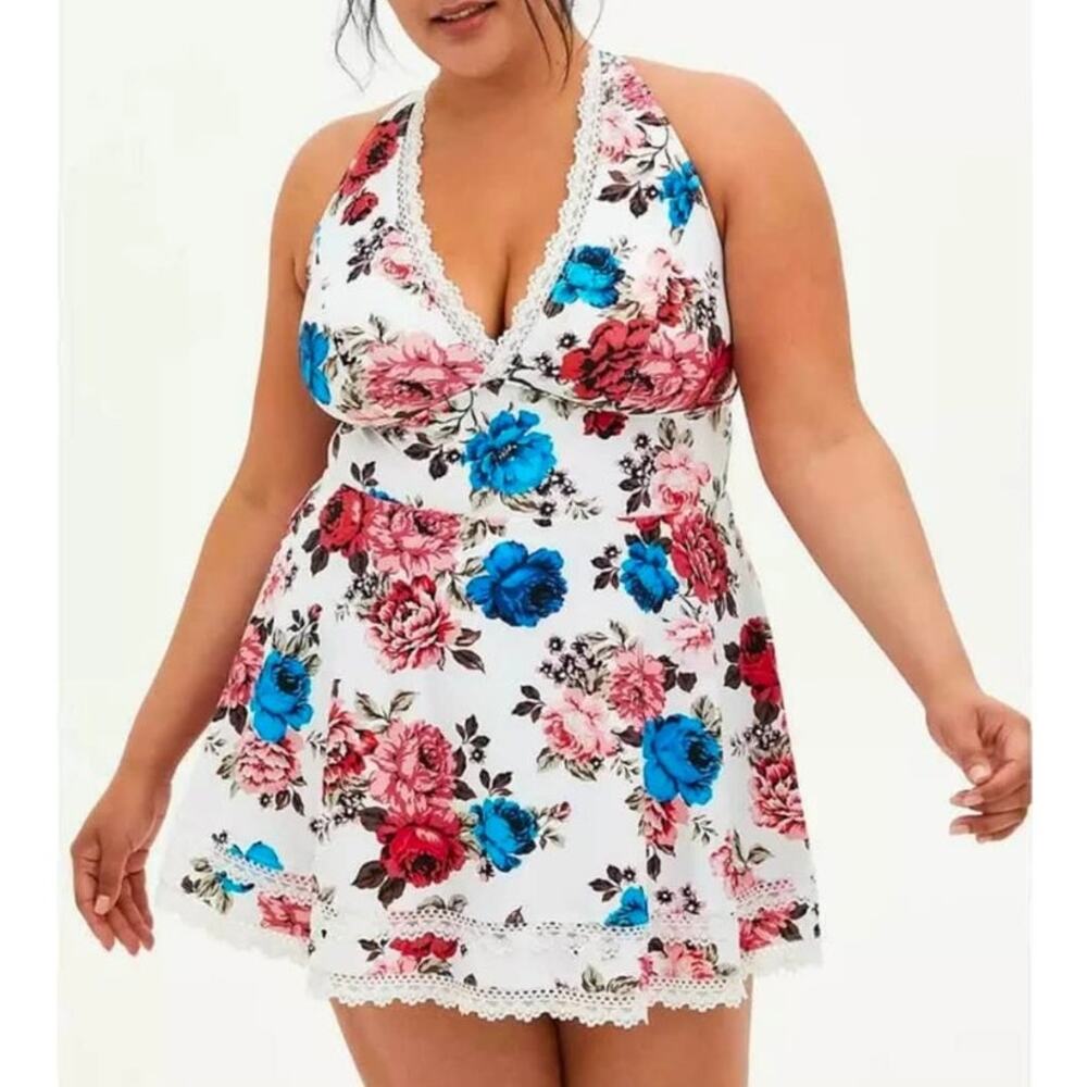 Torrid 1 (1X 14/16) Rose Garden White Lace Trim Mid Wireless Swim Dress w/Briefs - Picture 4 of 5